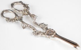 Elizabeth II pair of hallmarked silver grape scissors with vine decoration, London, 1969, maker
