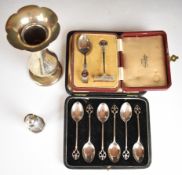 Hallmarked silver items comprising set of six Art Nouveau teaspoons, Birmingham 1925, maker Docker &