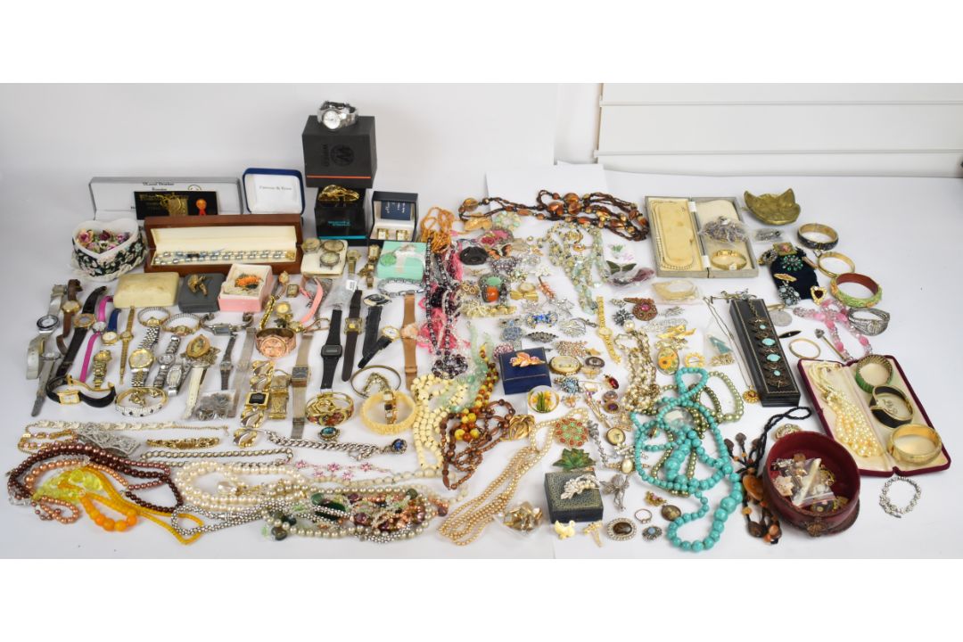 A collection of jewellery including vintage beads, bangles, watches and brooches including Sarah - Image 1 of 14