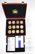 Fifteen silver crown sized £5 coins, most GB and commemorative, and an Australian kookaburra coin,