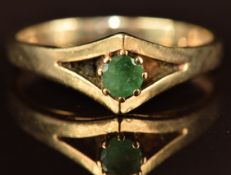 A 9ct gold ring set with an emerald, 2.2g, size N