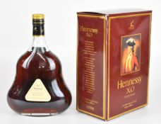 Hennessy XO Cognac, 40% vol, 1L, in original box. PLEASE NOTE ALL ALCOHOL & TOBACCO ITEMS ARE