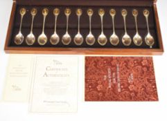 Cased set of 12 RSPB hallmarked silver and silver gilt spoons, London 1975, maker John Pinches (