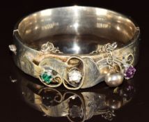 Russian silver bangle set with paste, 35.9g, 5.5 x 5.8cm