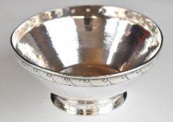Amy Sandheim for Albert Edward Jones Arts and Crafts hallmarked silver bowl with hammered