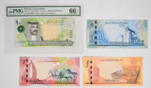 Four Bahrain 2016-17 issue banknotes including 10 Dinars PMG graded 66 'Gem Uncirculated'
