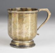 George V hallmarked silver tankard or christening mug with faceted body, Birmingham 1913, maker