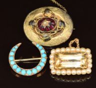 Victorian 9ct gold crescent brooch set with turquoise cabochon (2.6g), Victorian yellow metal brooch