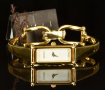 Gucci ladies wristwatch ref. 1500L with gold dauphine hands, mother of pearl dial, gold plated