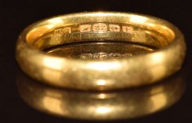 A 22ct gold wedding band / ring, Birmingham 1930, 7.2g, size Q