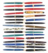 Thirty-one Parker fountain pens including Duofold, Slimfold, 17, Junior Duofold etc
