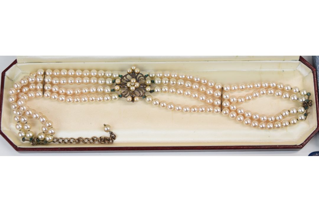 A collection of costume jewellery including faux pearls, marcasite jewellery, watch, coins etc - Image 2 of 9