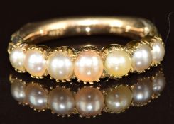 Victorian ring set with seven split pearls, 2.9g, size H