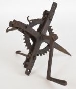18th / 19thC wrought iron hand cranked rope making or twining machine, diameter 30cm