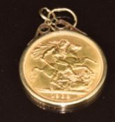 1968 Queen Elizabeth II gold full sovereign in mount, 8.7g