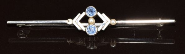 A 9ct white gold brooch set with sapphires and pearls, 2.3g, 5.2g