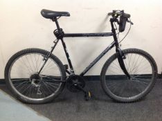 A Trakatak Professional hybrid bike,