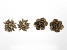 Two pairs of 9ct yellow gold floral earrings (4) CONDITION REPORT: 8.7g.