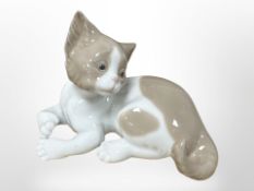 A Lladro cat,