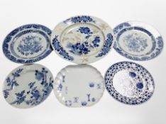 A group of 20th-century Chinese export blue and white porcelain plates, largest 34cm diameter.