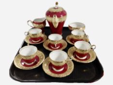 An Aynsley 15-piece gilded tea service.