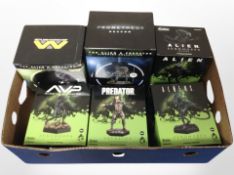 Six Eaglemoss Hero Collector Alien franchise figures,