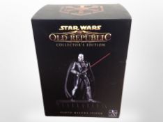 A Gentle Giant Limited Star Wars The Old Republic Collector's Edition Darth Malgus Statue in box