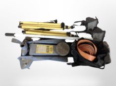 Two site lights, together with a hydraulic jack and bag containing ratchet straps.