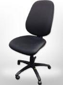 A computer swivel desk chair