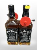 Two bottles of Jack Daniels Tennessee Sour Mash Whiskey, 70cl, 40% vol.