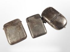 A silver combination vesta/sovereign holder, Chester hallmarks, length 6.