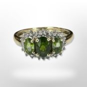 A 9ct yellow gold cluster ring size N/O CONDITION REPORT: 2g.