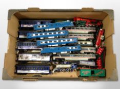 A collection of 00 gauge locomotives and passenger cars, including Tri-ang, Franklin Mint, Bachmann,