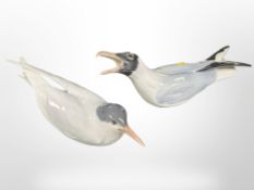 A Bing & Grøndahl figure of a seagull, length 27cm, and a similar Royal Copenhagen figure.