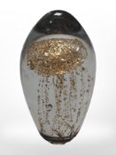 A gold 'jellyfish' paperweight, height 14.5cm.
