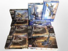 10 Revell, Italeri and Academy scale modelling kits, all military vehicles.
