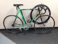 A Raleigh Pro Race road bike,