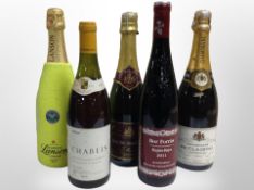 Five bottles of alcohol to include St Michael Chablis, Duc de Beaumont, Bor Forras, etc.