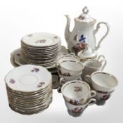 40 pieces of Danish floral-decorated tea china.