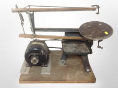 A vintage band saw.