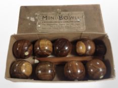 A set of Thomas Royle turned wooden bowls, in original box.