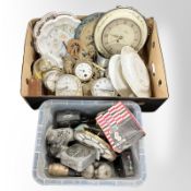 A quantity of vintage mantle clocks and timepieces, plate clocks, etc.