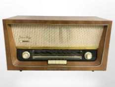 A Steraradio Sonneberg walnut-cased valve radio (continental plug).