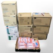 A very large quantity of disposal plastic gloves (11 boxes)