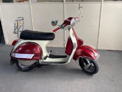 Weekly Auction of Antiques, Collectables & Furnishings