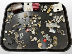 A group of costume jewellery,