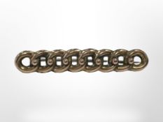 A 9ct gold rope twist bar brooch, width 37 mm. CONDITION REPORT: 1.3g.