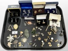 A group of costume jewellery,