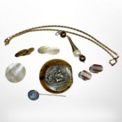 A collection of jewellery including tortoiseshell clasp depicting a boar hunt, cufflinks etc.