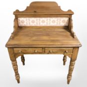 A Victorian scumbled pine tiled wash stand 90 cm wide x 51 cm deep x 114 cm high